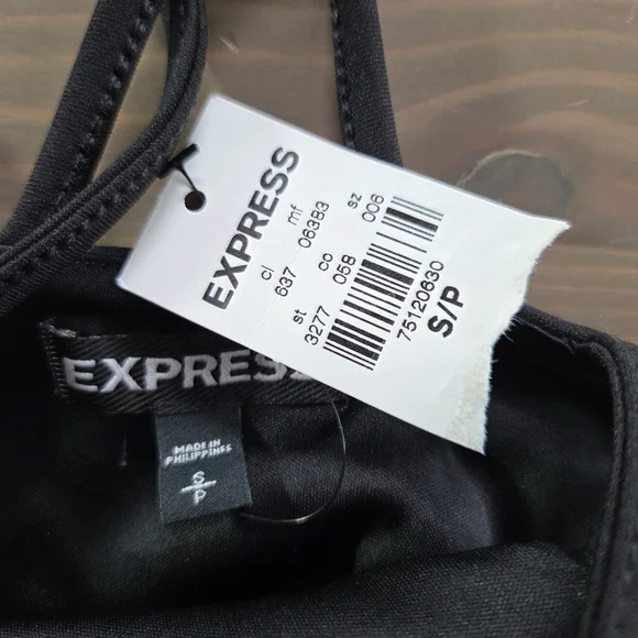 NWT Express Women's Black Strappy Top Size S/P - Picture 9 of 10